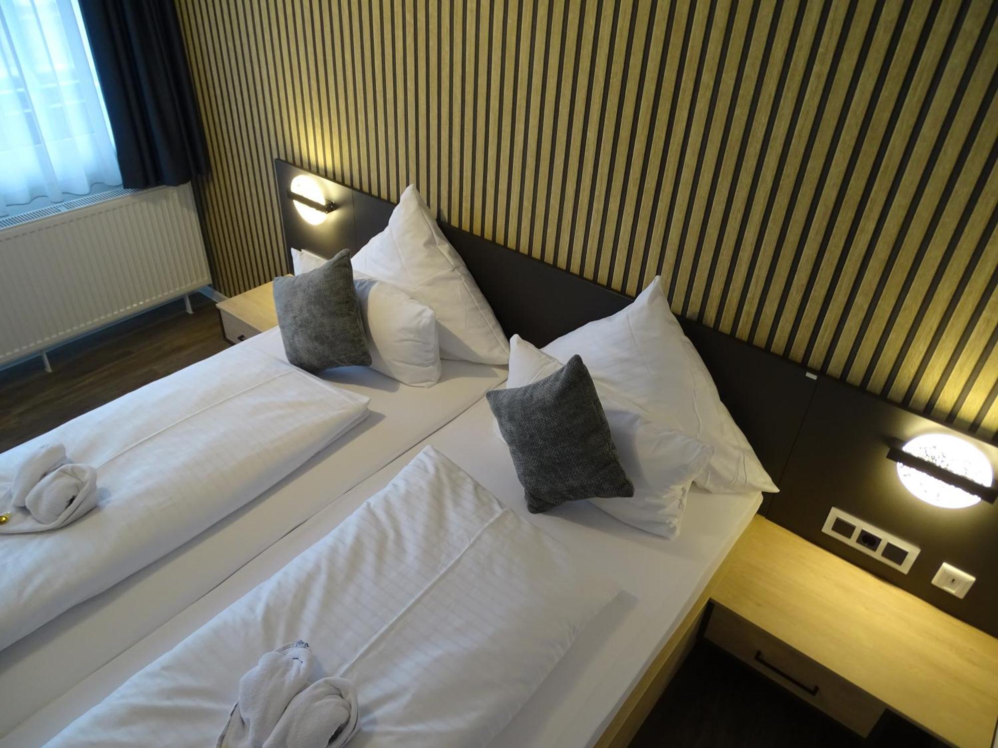 Hotel Zur Therme Westernkotten Eksteriør bilde